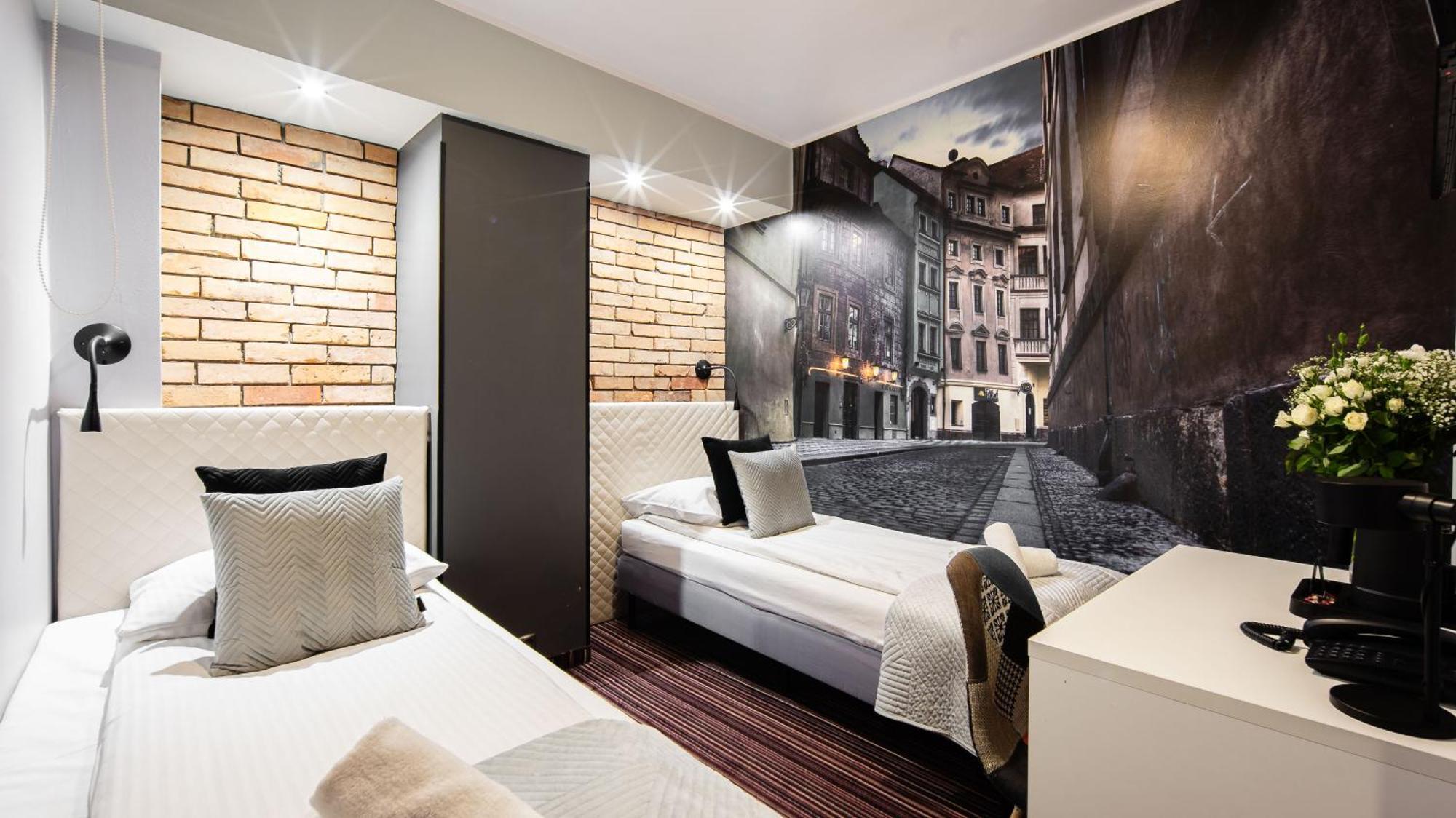 Hotel Delta Krakow Ngoại thất bức ảnh