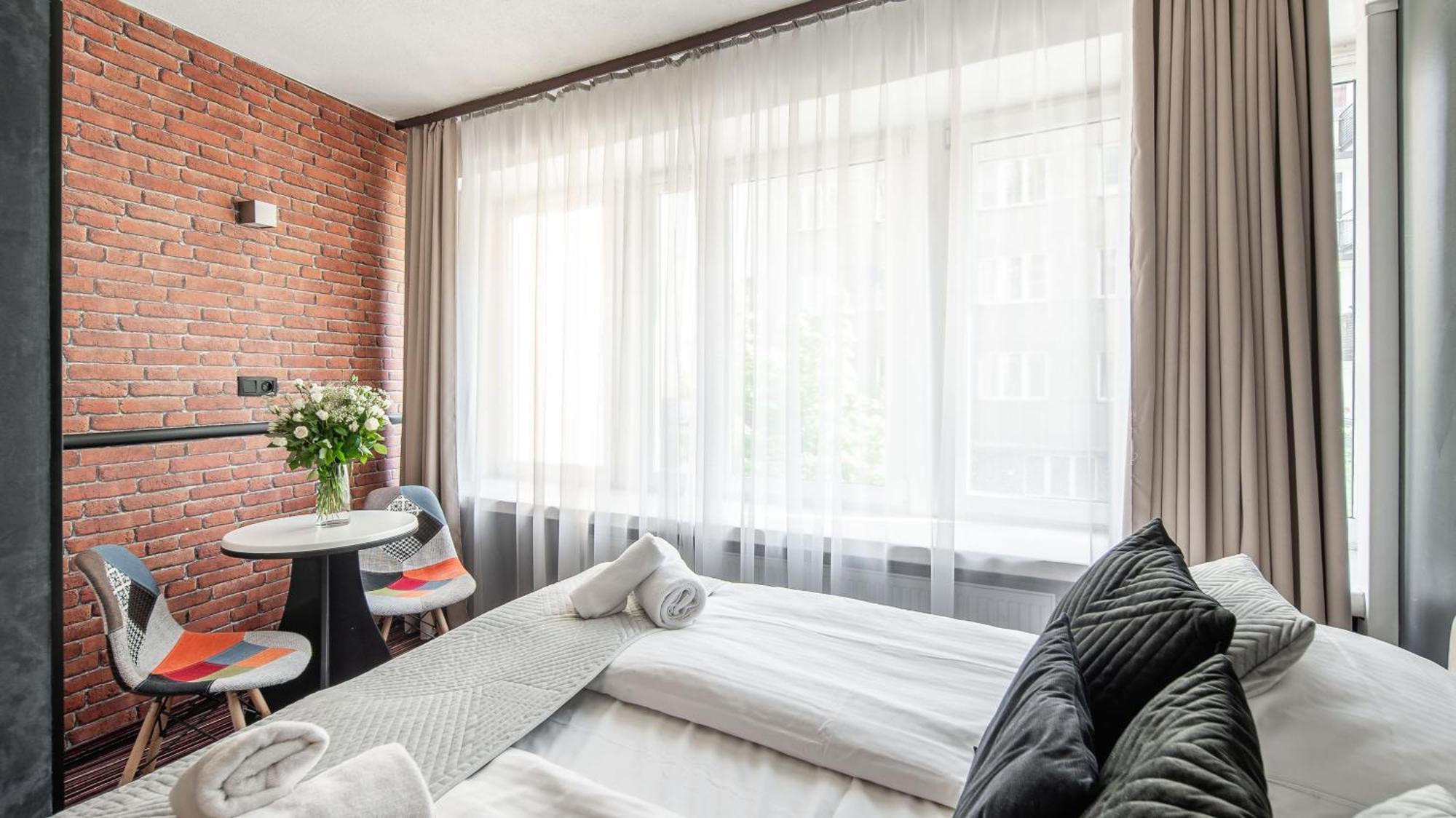 Hotel Delta Krakow Ngoại thất bức ảnh